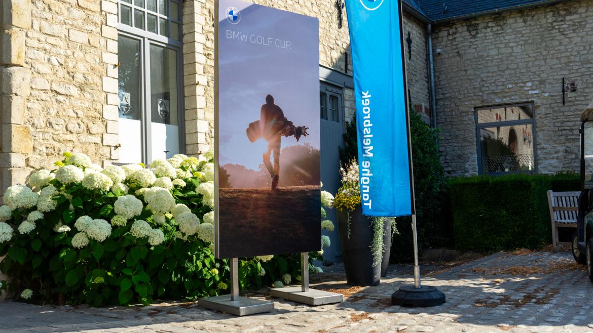 BMW Golf Trophy paneel aan ingang Brabantse Golf